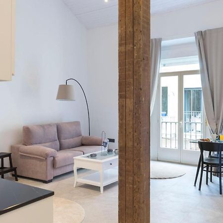 Апартаменти Acogedor Apartamento En Pleno Centro De Malaga By Sharingco Екстер'єр фото