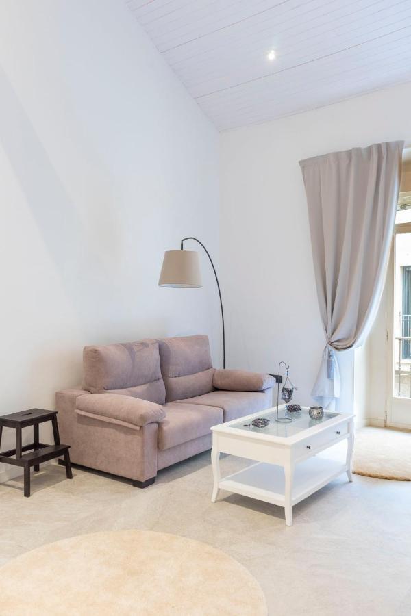 Апартаменти Acogedor Apartamento En Pleno Centro De Malaga By Sharingco Екстер'єр фото